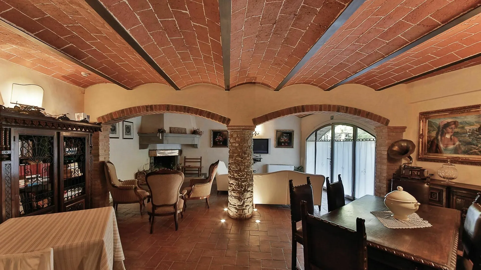 Hotel Le Pozze Di Lecchi Gaiole in Chianti