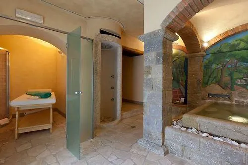 Hotel Le Pozze Di Lecchi Gaiole in Chianti 4*,